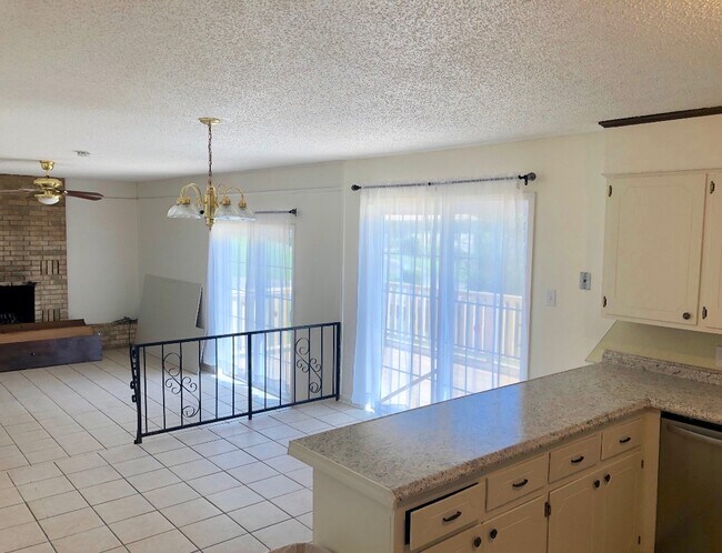 Building Photo - 119 Marigold Cir