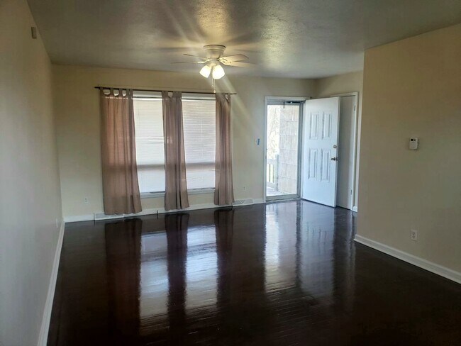 Building Photo - Location - Location, 4 Bedrooms, 2 Living ...