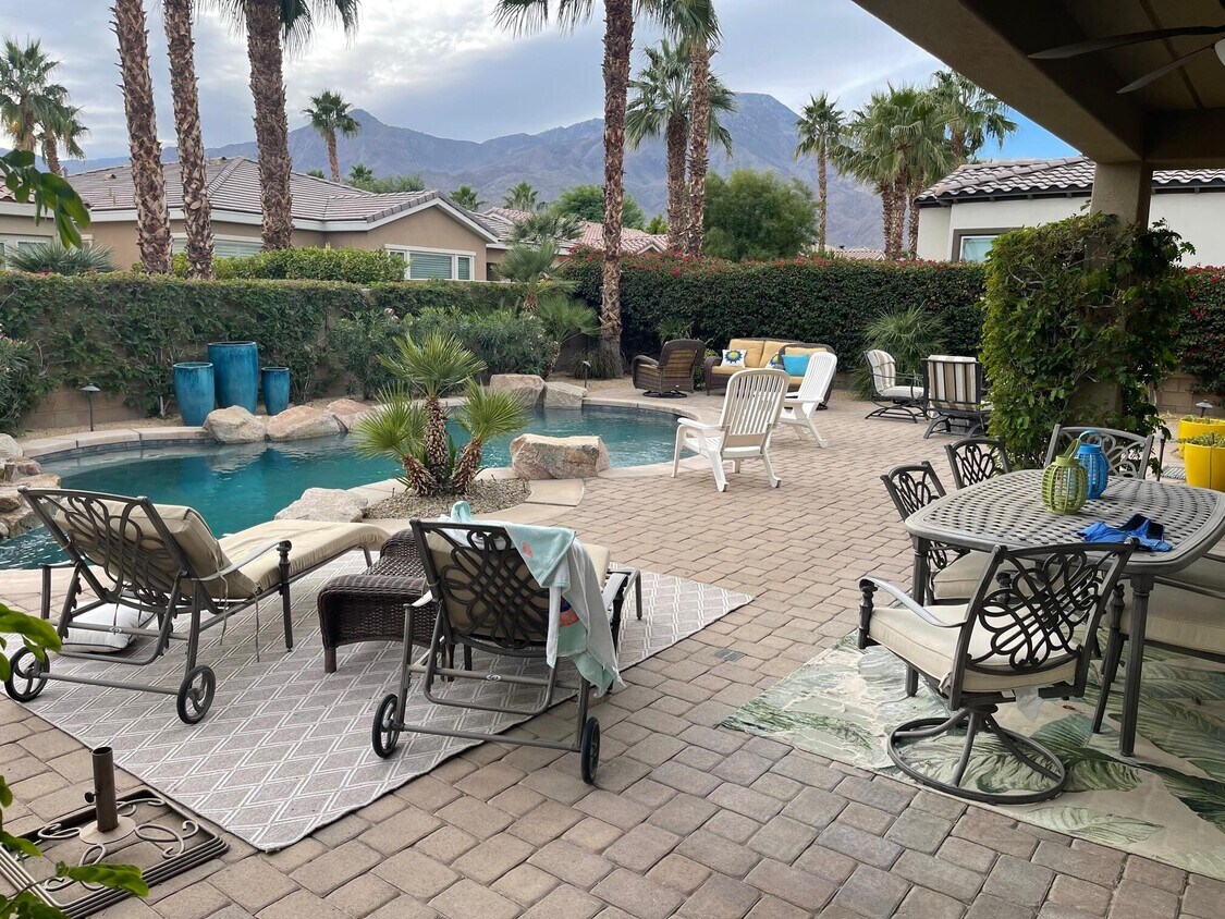 Foto principal - 81415 Jacaranda Ct