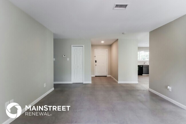 Foto del edificio - 24518 Pine Canyon Dr