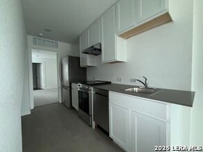 Building Photo - 5026 Primrose Rdg