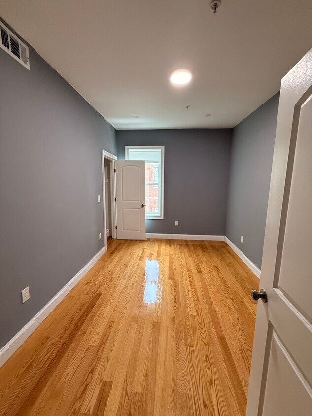 Foto principal - 337 Cambridge St