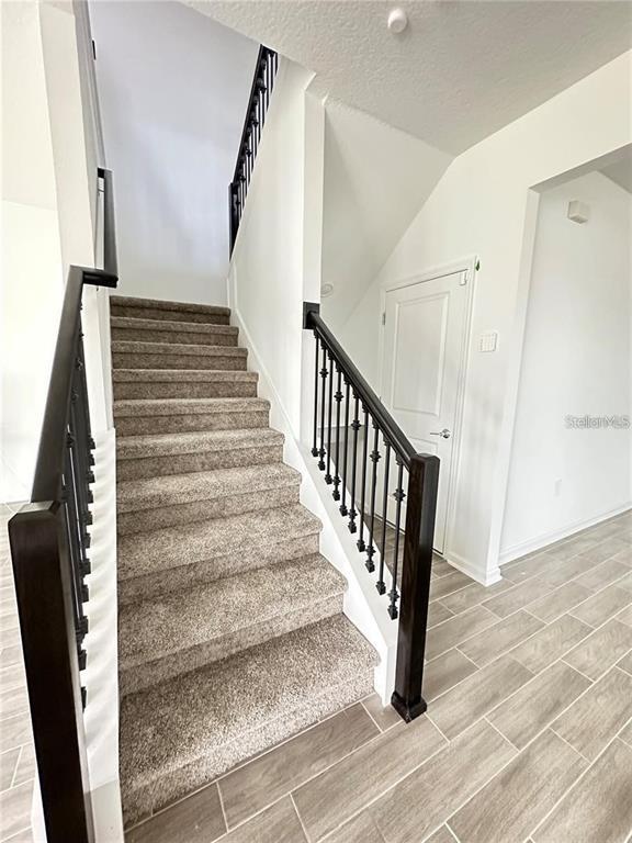 Building Photo - 6352 Chirpine Ln