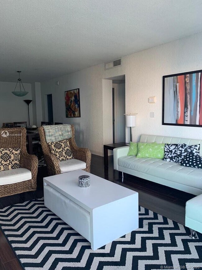 Building Photo - 4001 S Ocean Dr  7P Hollywood Fl 33019