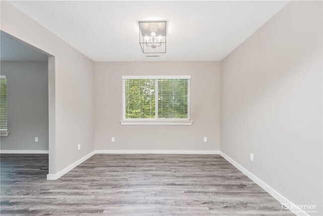 Foto del edificio - 1134 N Turner Ave