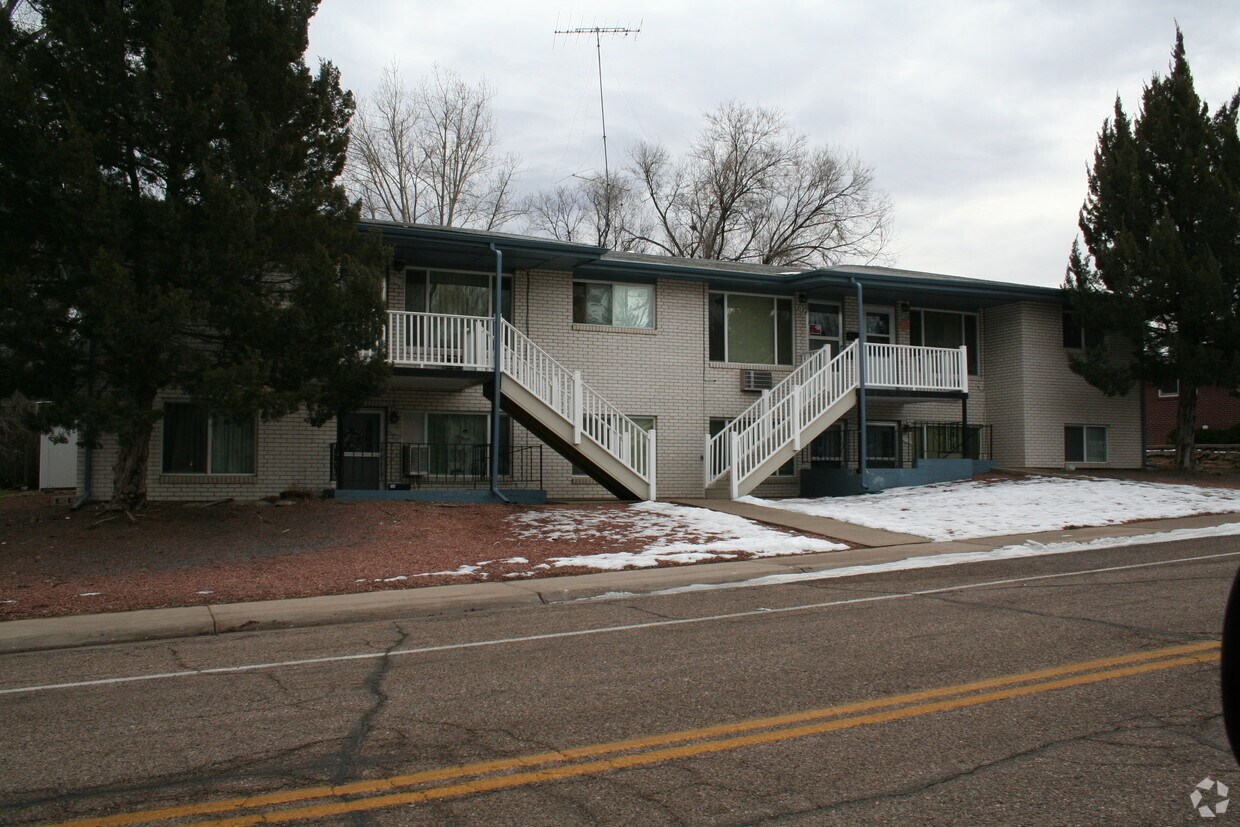 Primary Photo - 2130 19th Ave