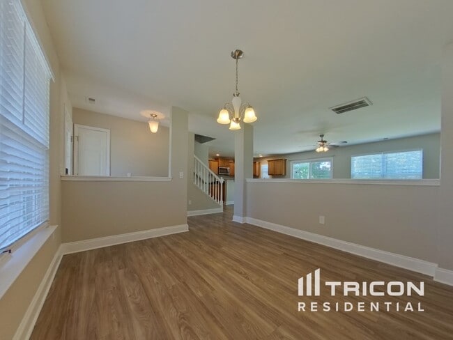 Building Photo - 208 Fox Squirrel Cir