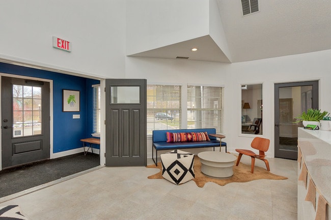 Photo - 25 East Apartments