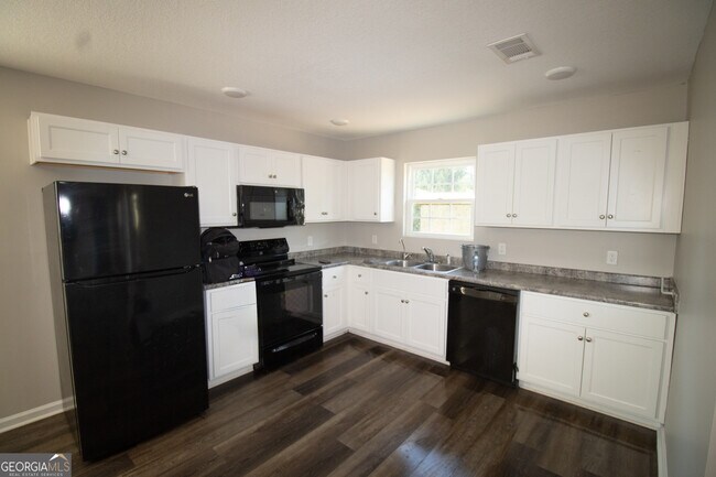 Foto del edificio - 304 S Bridgeport Dr