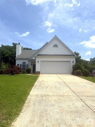 Building Photo - 13705 Queenswater Ln
