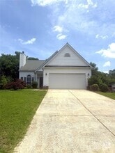 Building Photo - 13705 Queenswater Ln