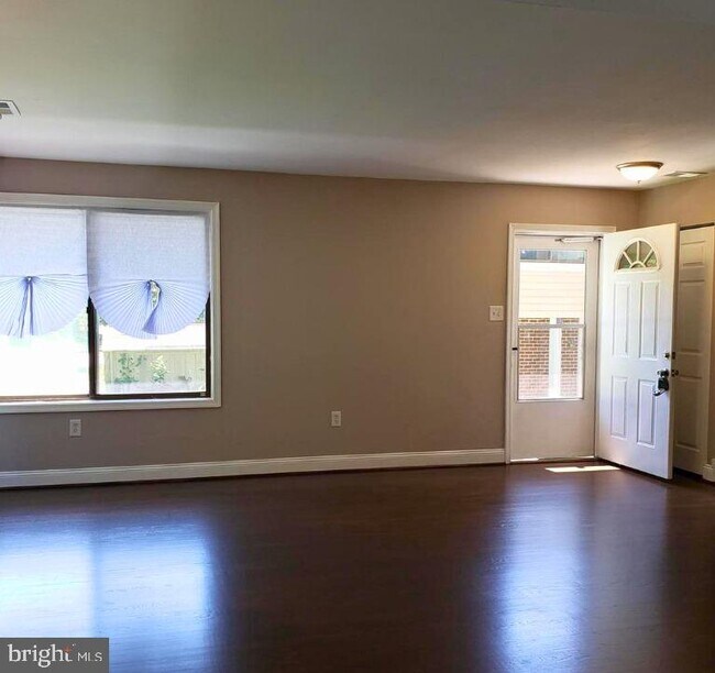 Building Photo - 18360 Allspice Dr