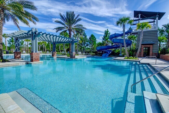 Foto del edificio - 579 Meadow Creek Dr