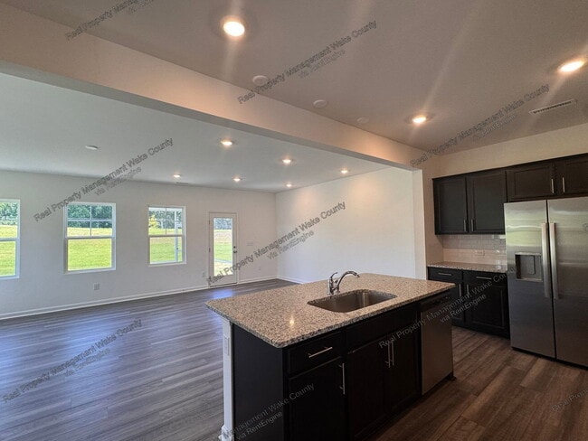Building Photo - 254 Snowfield