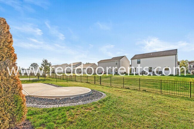 Foto del edificio - This home offers a perfect blend of comfor...