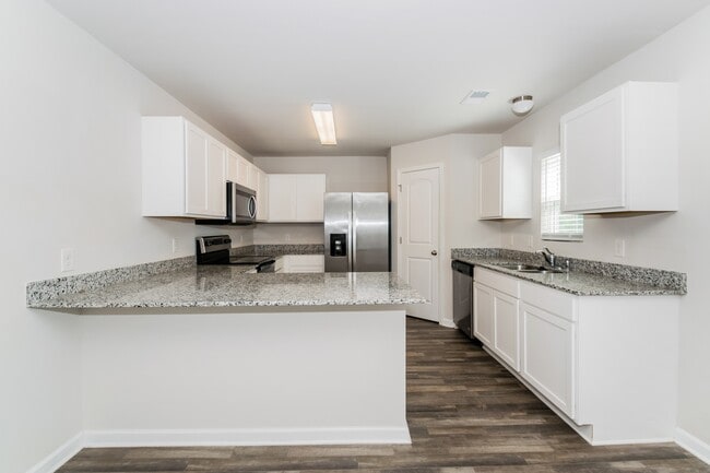 Building Photo - 109 Amber Mill Cir