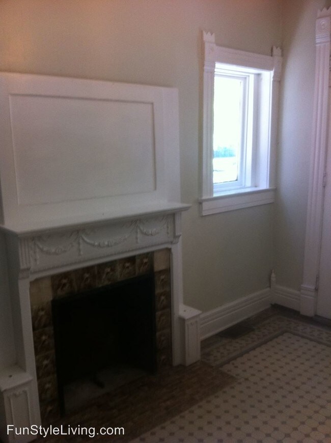 Building Photo - 1438 S 2nd St