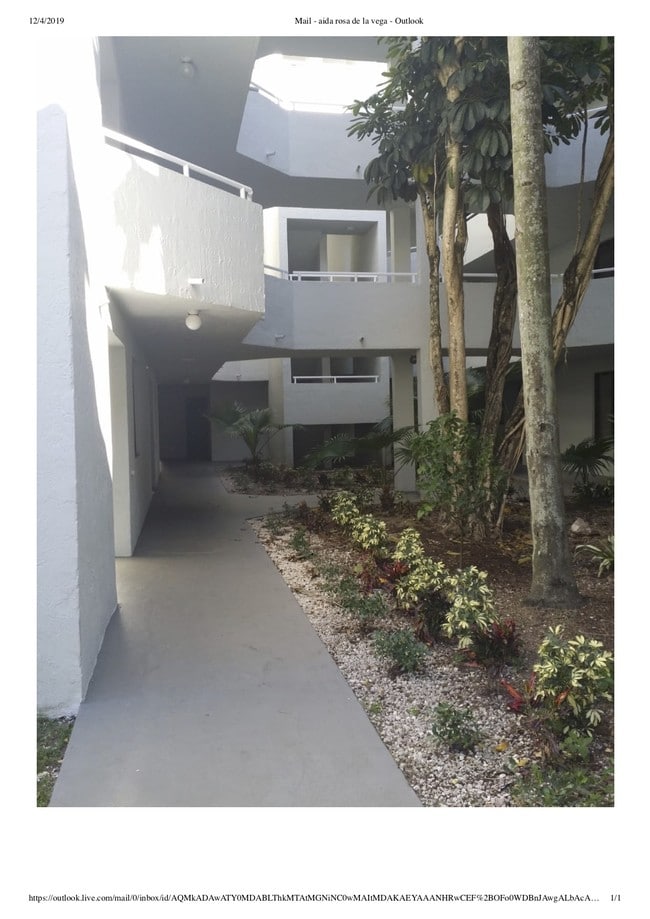 Foto del edificio - 8365 SW 152nd Ave