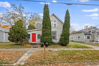 Building Photo - 605 N Perry St