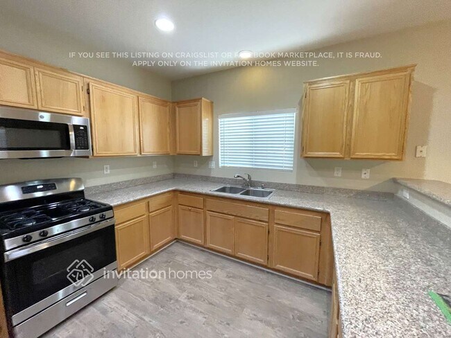 Foto del edificio - 4144 W Ave J 6