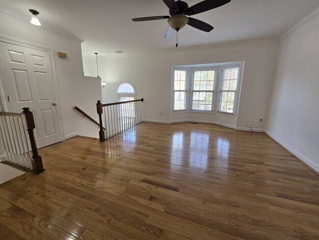 Living Room - 4708 Major Ct