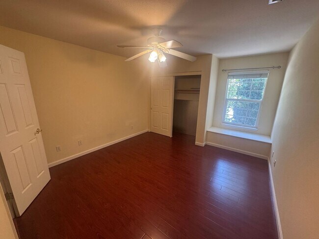 Foto del edificio - Davis - Centrally Located Home