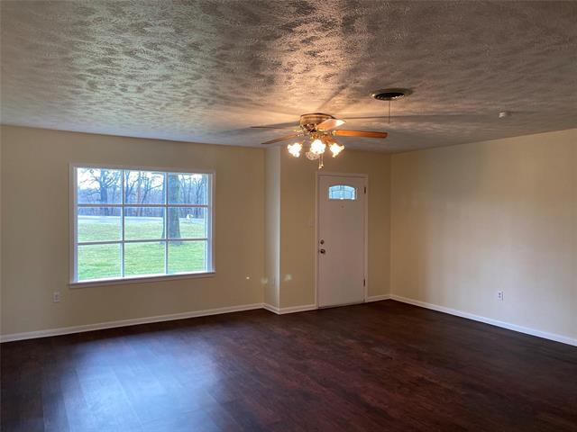 Foto del edificio - 119 FM 407