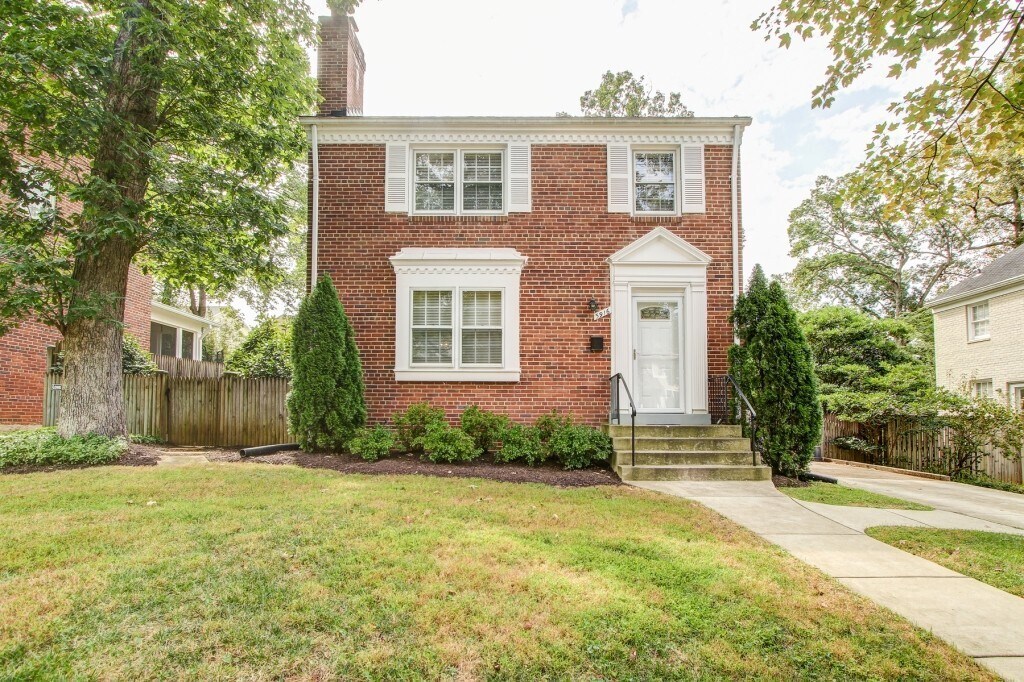Primary Photo - Classic 4 Bedroom, 1.5 Bathroom Colonial i...
