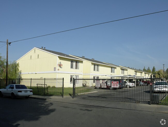 Foto del edificio - Woodview Apartment