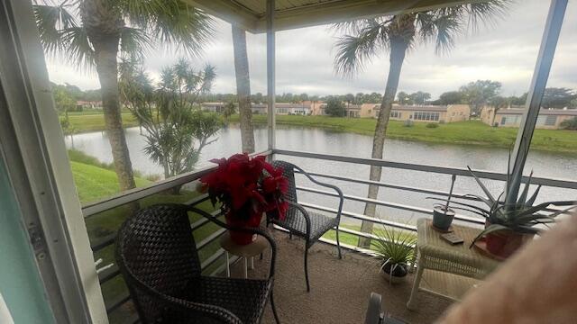 Foto principal - 120 Lake Evelyn Dr