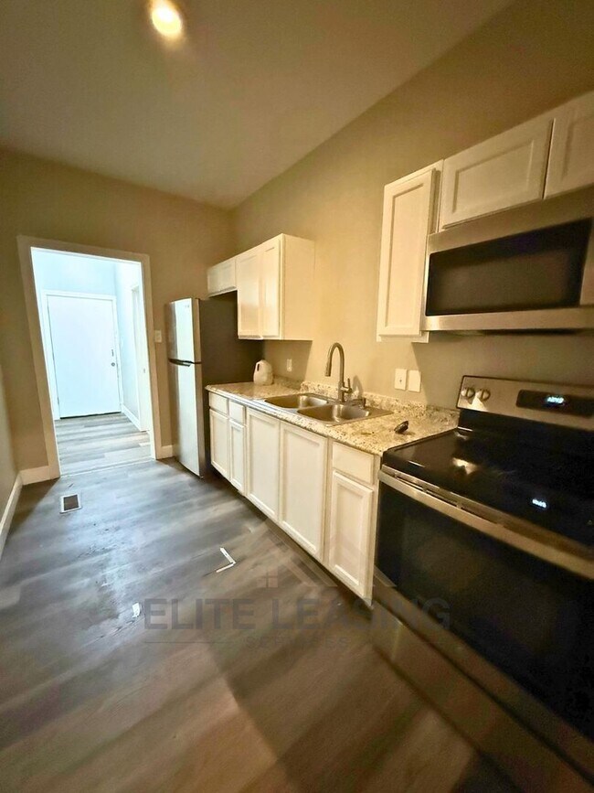 Foto del edificio - 1255 SW Tyler St