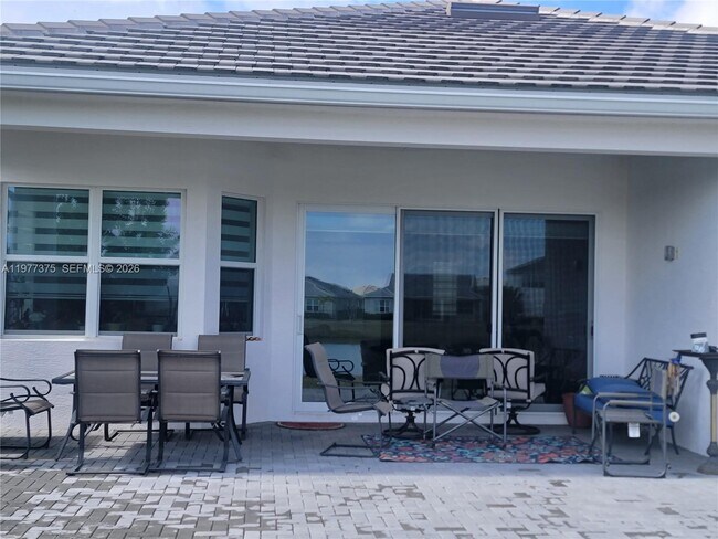 Foto del edificio - 5426 Pecan Dr