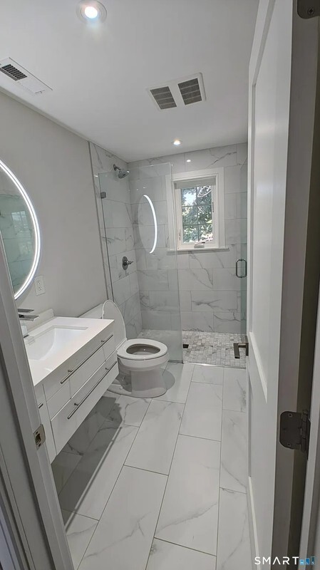 Building Photo - 38 Poe Ct