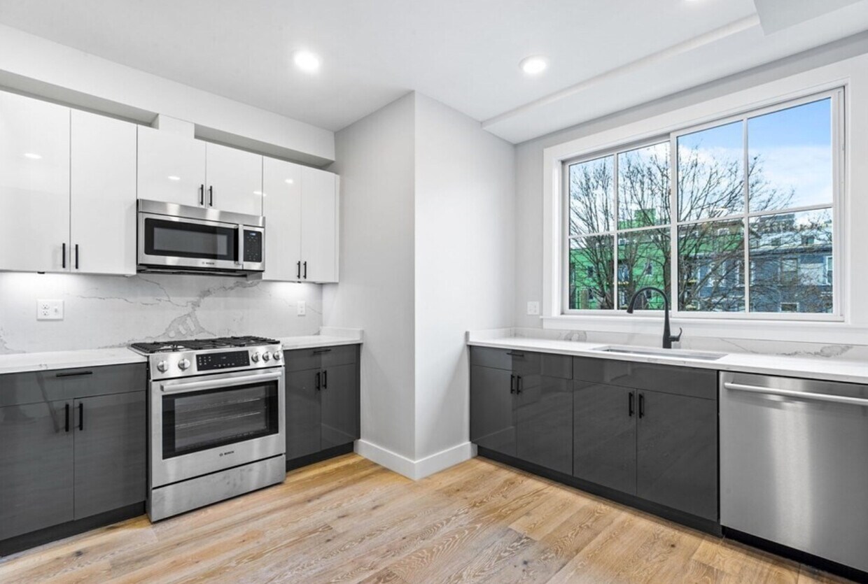 Foto principal - 301 Somerville Ave