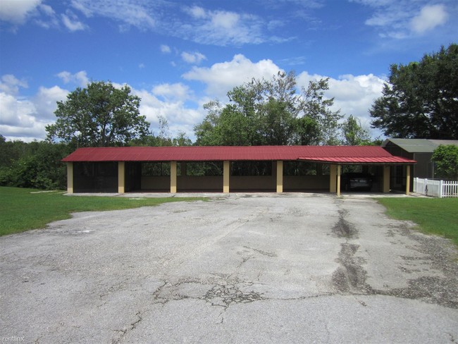Foto del edificio - 7002 Muck Pond Rd