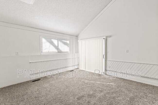 Foto del edificio - 742 N 74 Terrace