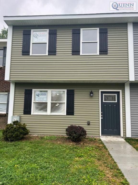 Building Photo - 317 Willow Dr