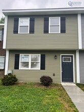 Building Photo - 317 Willow Dr
