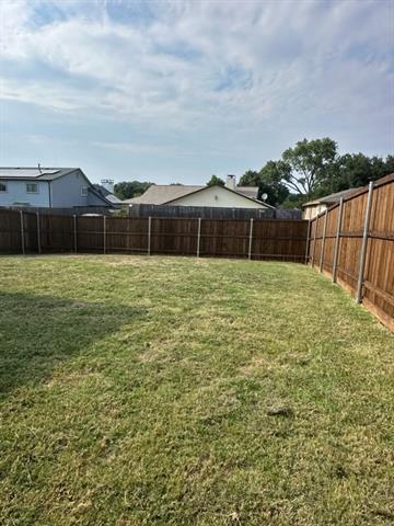 Building Photo - 1605 Hartford Dr