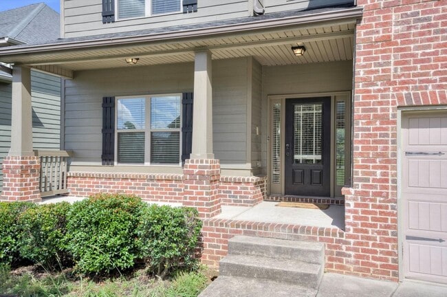 Foto del edificio - 542 Oconee Cir
