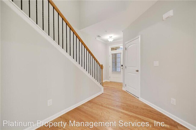 Building Photo - 3 br, 2.5 bath House - 1208 Foxcroft Ln