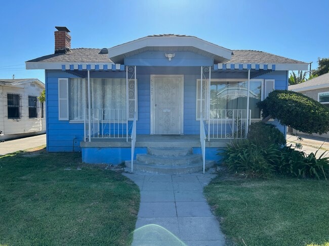 Your new home! - 5727 3rd Ave