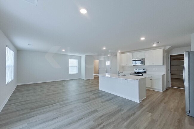 Foto del edificio - 125 Overstreet Way