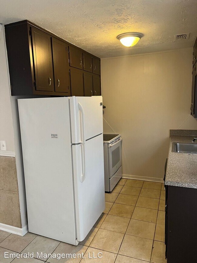 Foto del edificio - 2 br, 1.5 bath House - 1071 A-6 Level Cree...