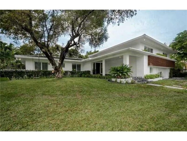Building Photo - 173 Shore Dr S