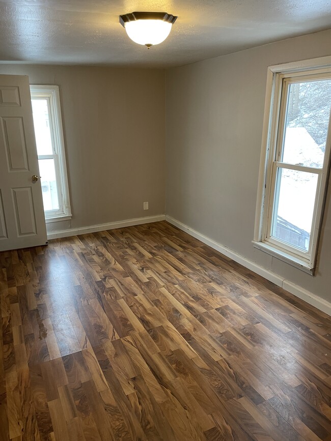 Upstairs Bedroom 3 - 200 Wisconsin Ave