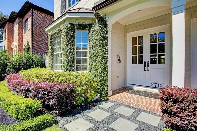 Building Photo - 2710 Westgrove Ln