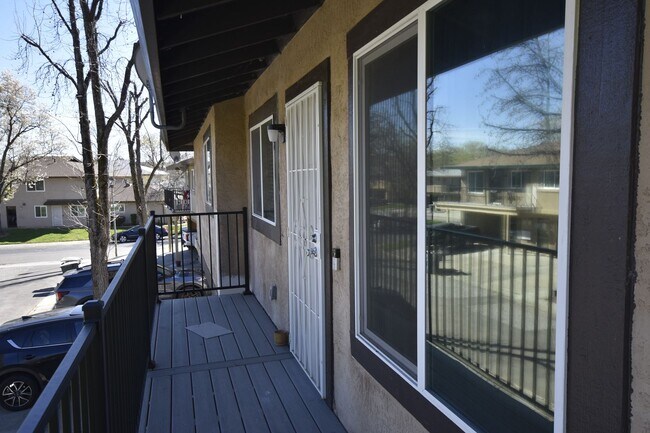 Foto del edificio - 3665 Galena Dr