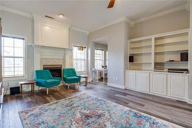Building Photo - 3110 Magnolia Pl
