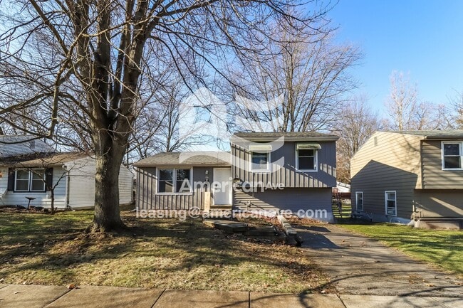 Building Photo - 547 Richards Rd